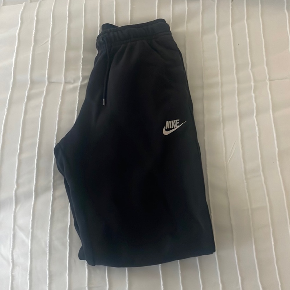 Nike joggers